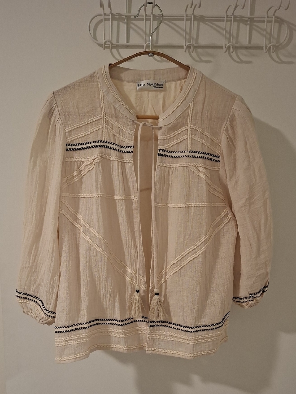 Little Mountain Ivory & Black Cotton/Linen Tie-front Boho Blouse/Jacket (Size S)